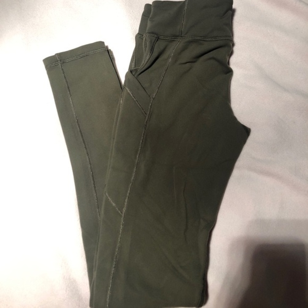 Ivivva Leggings